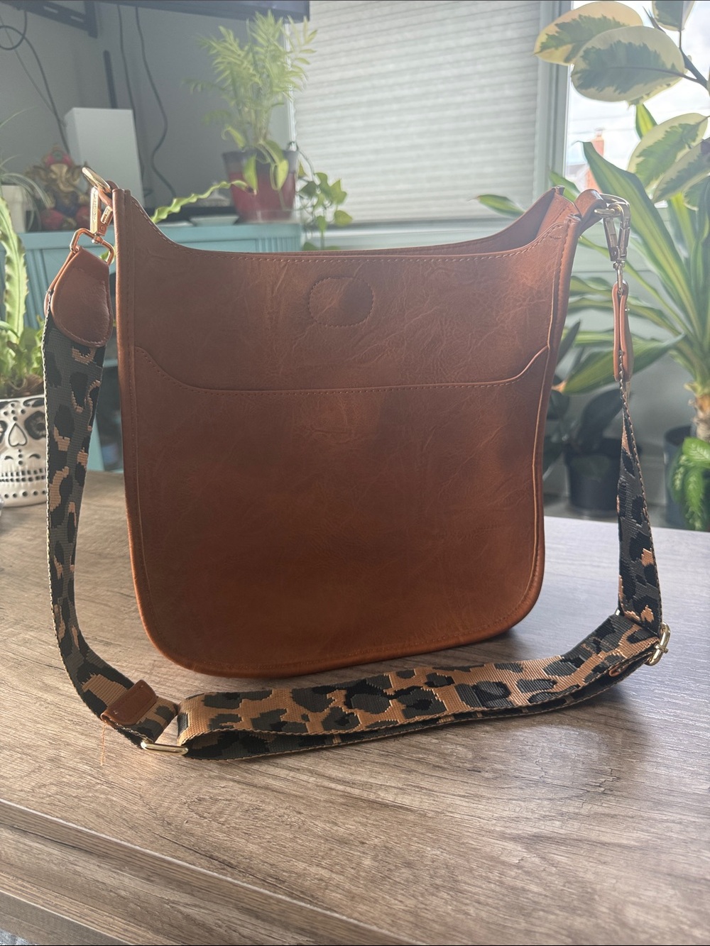 Everyday Tan Shoulder Bag with Leopard Strap